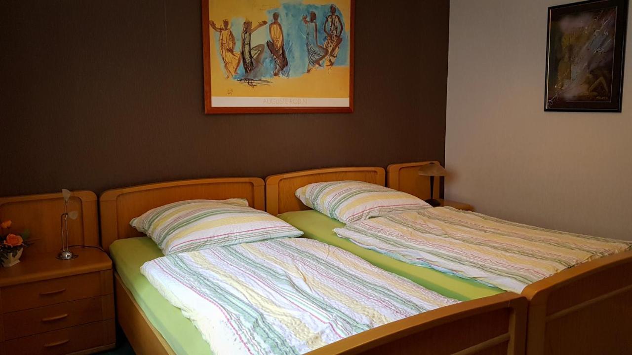 Ferienwohnung Reuscher, Trier-Newel المظهر الخارجي الصورة